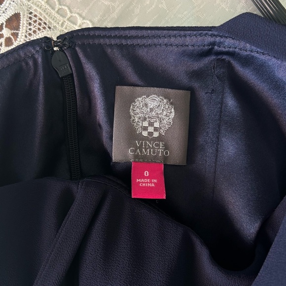 Vince Camuto Flutter Sleeve V-Neck Dress – Size 0 - Picture 4 of 6